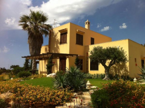  Il Giardino delle Aloe  Фавиньяна
